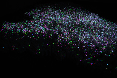 Vue artistique de la densité de population à Saint-Denis, illustrée par des cubes en plâtre représentant les zones les plus peuplées